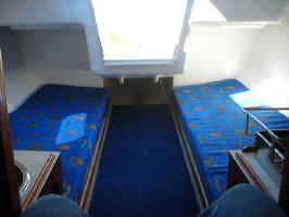 saloon aft.jpg (20633 bytes)