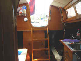 saloon.jpg (33304 bytes)